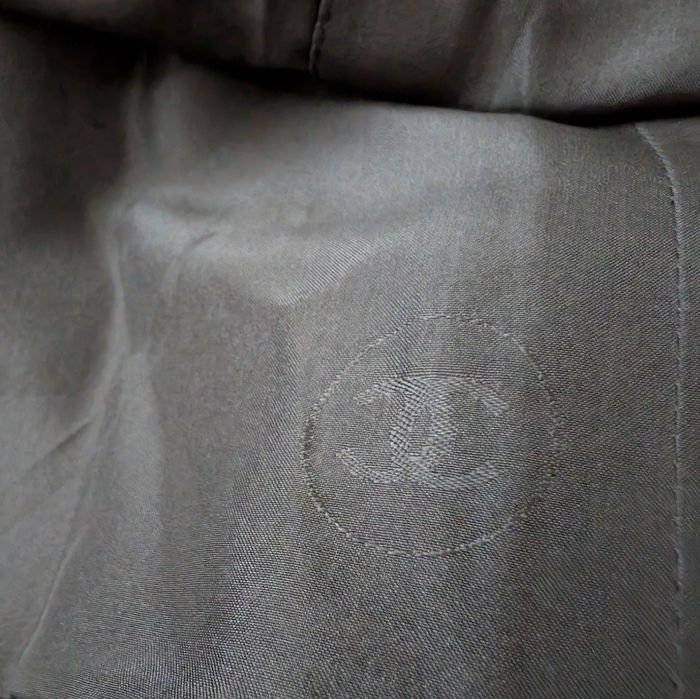 EUC Vintage CHANEL Dark Gray Pencil Skirt - Picture 7 of 7